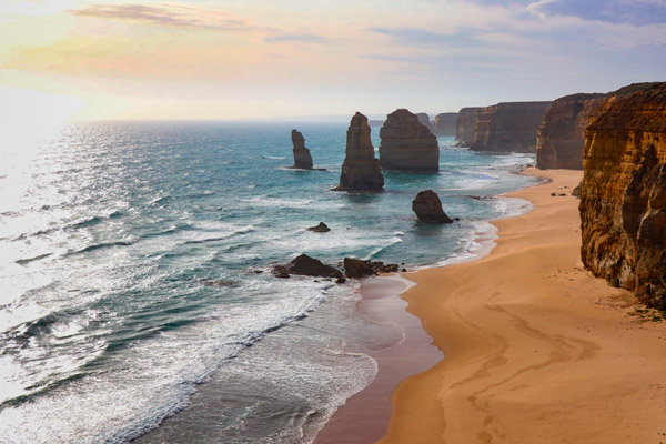 w-mitchell-luo-cO8_uKY532M-unsplash-scaled